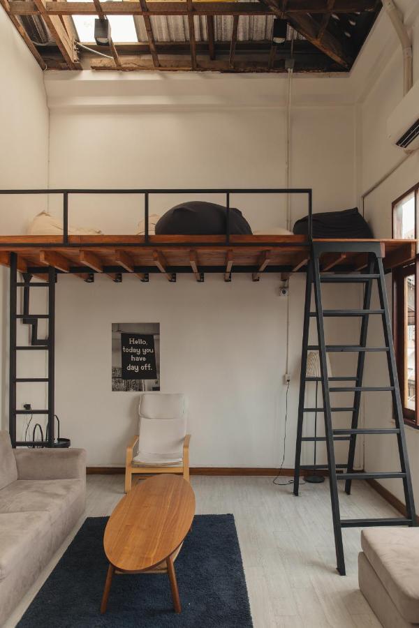 Hostel Urby Bangkok Exterior foto